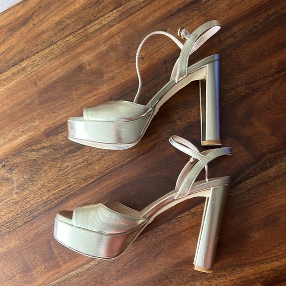 Stuart Weitzman high heel gold sandals size 7.5. Worn once at wedding. - Picture 3 of 7